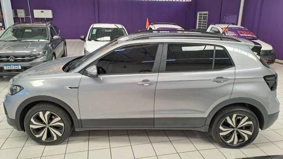 VOLKSWAGEN T-CROSS 1.0 200 TSI TOTAL FLEX COMFORTLINE AUTOMÁTICO